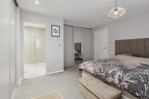 Main bedroom- click for photo gallery